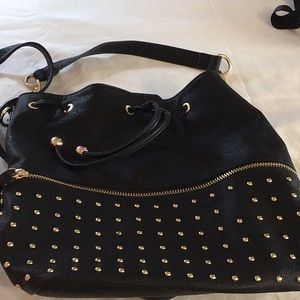 NWOT BLACK RIVET LEATHER